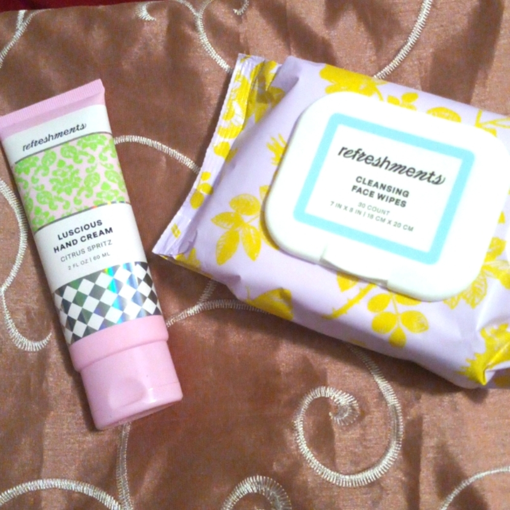 Hand cream & Face wipes